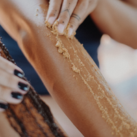 Body Scrub Beras Kunir (Aroma Terapi) Boemi Botanicals